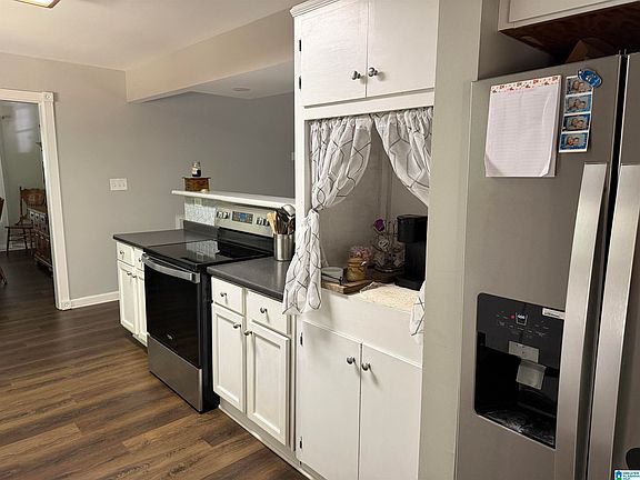 4th image of 71 Flora Ln