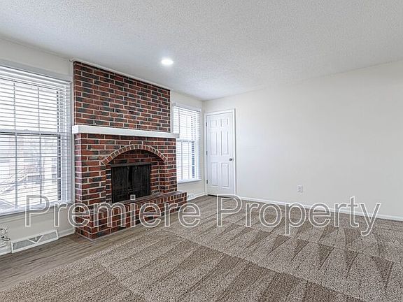 3rd image of 5708 NW Raintree Ct