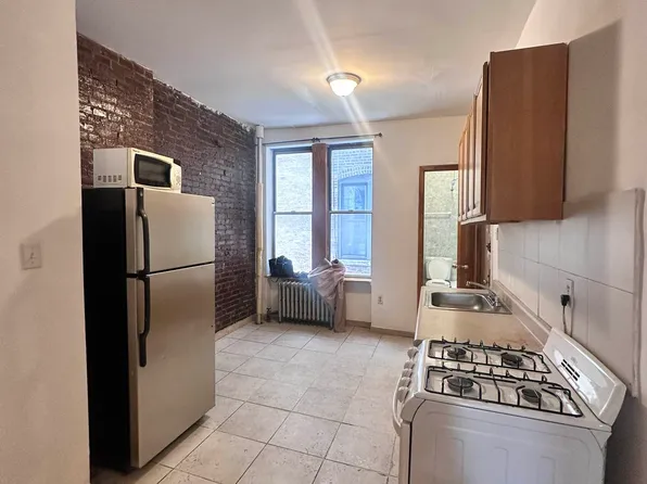 536 9th Avenue image 1 of 5