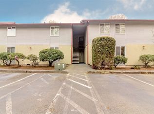 1840 Central Pl S #B-13, Kent, WA 98030