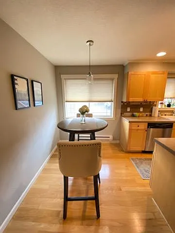 3925 SW Multnomah Blvd #104
