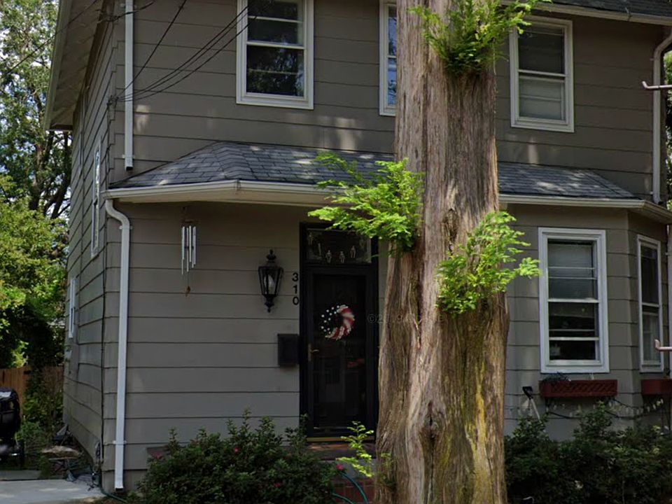 1st image of 310 E Bellefonte Ave