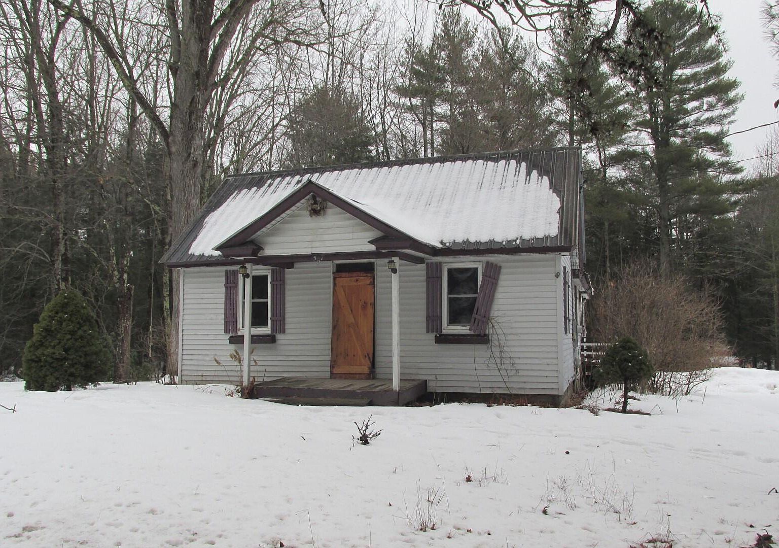 587 Meadow Road, Casco, ME 04015 Zillow