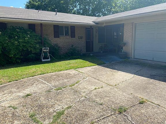 2nd image of 723 Maryland Dr