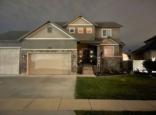 2308 S Mountain View Blvd, Woods Cross, UT 84087
