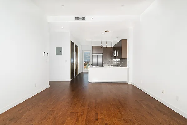 Rented by Acre NY Realty Inc | media 16