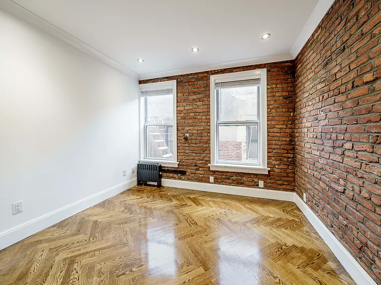 162 W 13th St #1 — Photo 6
