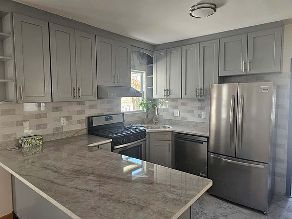2nd image of 57 Evans St #57