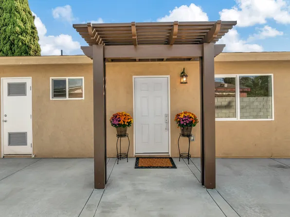 1012 W Walnut St Unit 2, Santa Ana, CA 92703