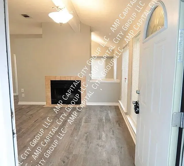 3212 Herbert Dr — Photo 4