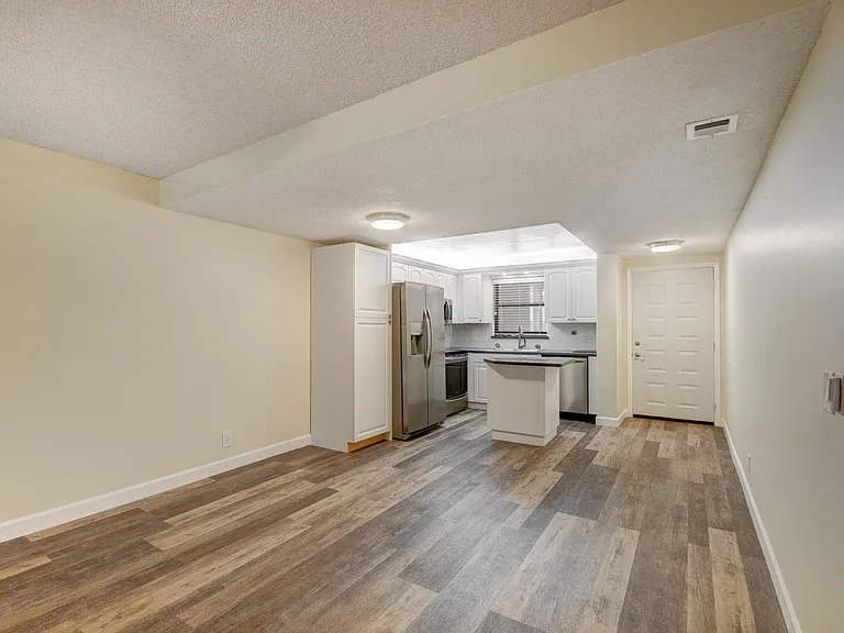 890 N Federal Hwy #103 — Photo 13