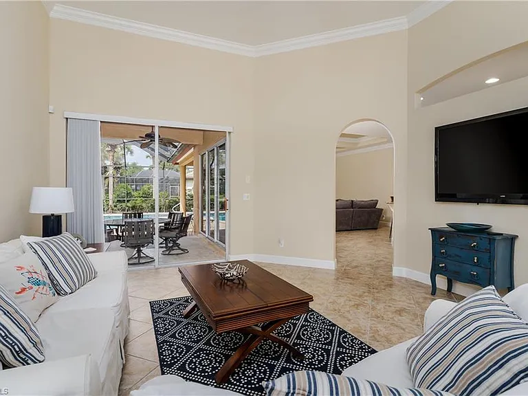 8754 Hideaway Harbor Ct — Photo 20