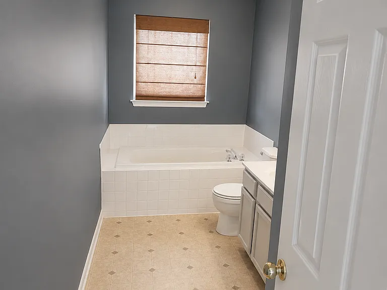 2806 Captains Cove Ct — Photo 12
