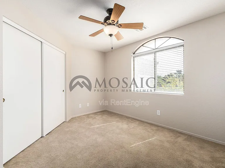 280 S Elizabeth Way #27 — Photo 22