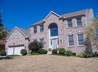 8196 Spruce Run Dr, West Chester, OH