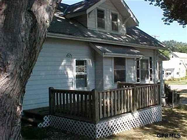 2nd image of 222 Greely St