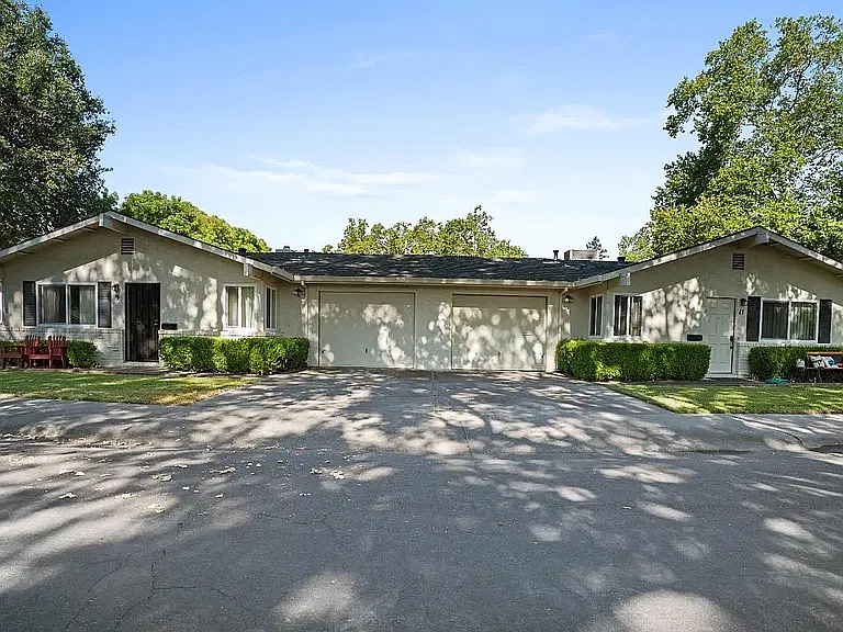 2 bed, 880 sqft, $2,000 — Photo 3