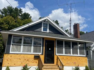 115 E Livingston Dr, Flint, MI 48503