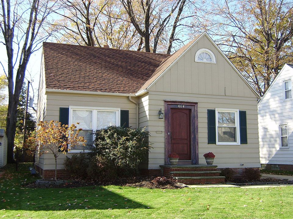 1st image of 464 E 330th St