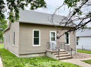 605 W 3rd St, Mccook, NE 69001