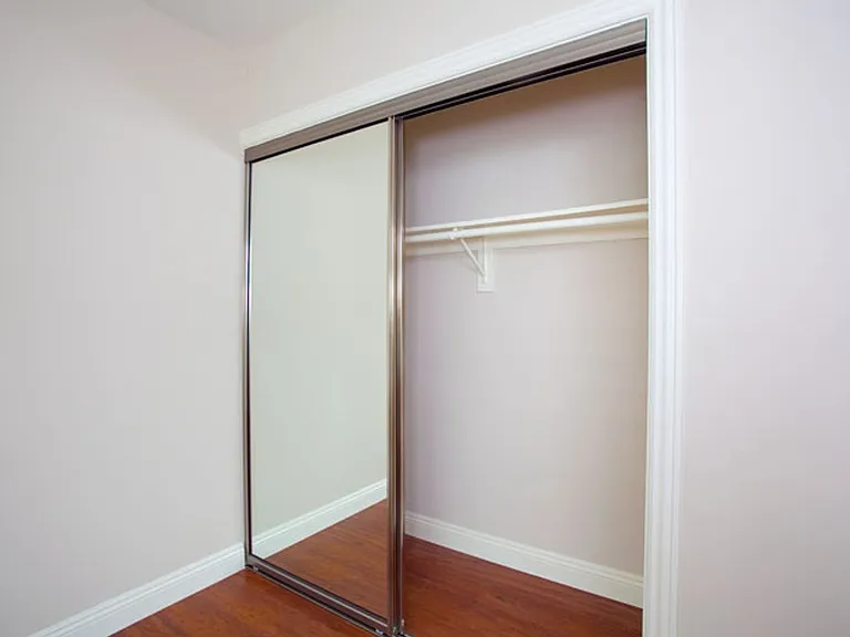 415 E Foothill Blvd #8 — Photo 12