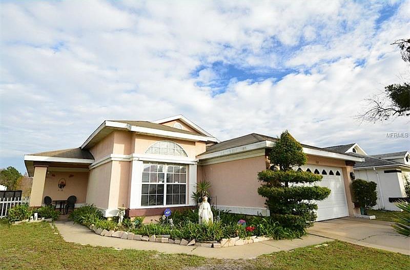 1st image of 164 Seabreeze Cir