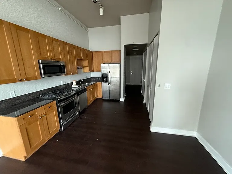 150 E Robinson St #627 — Photo 2