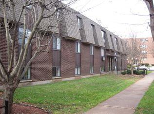 123 Clinic Dr APT 104, New Britain, CT 06051