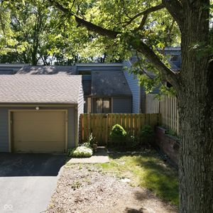 176 Sugarwood Ln, Avon, IN, 46123