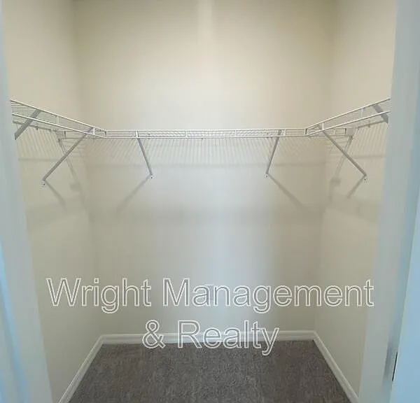 2906 Suncoast Plains Dr — Photo 14