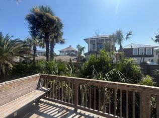 102 Twin Pl, Neptune Beach, FL 32266