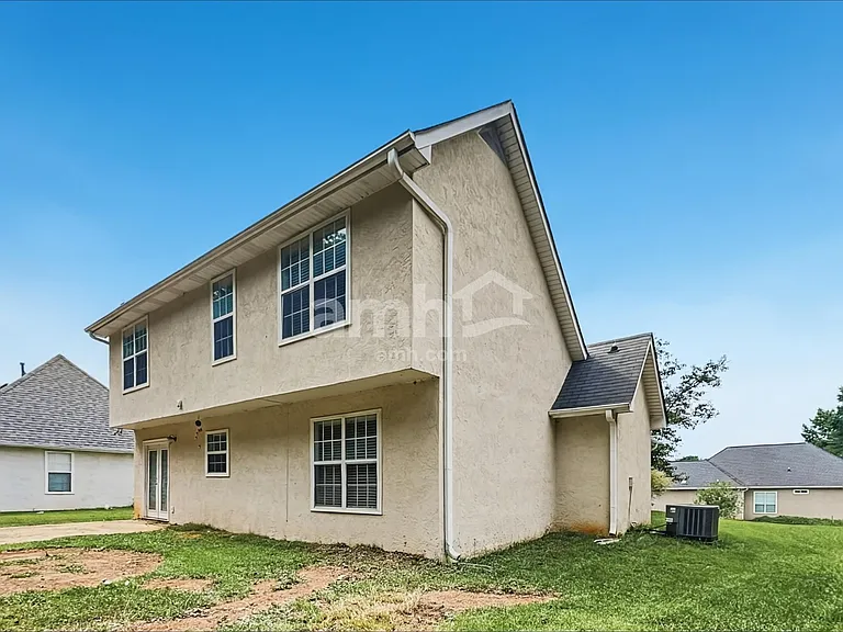 105 Unity Cv — Photo 15