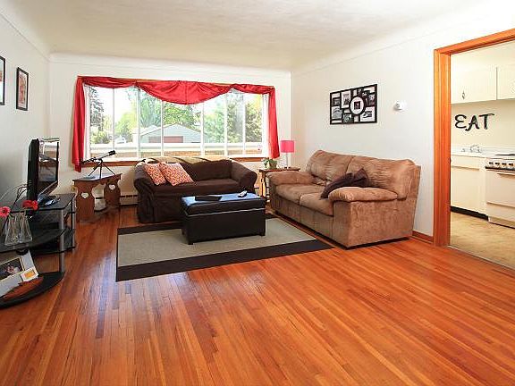 Living Room to Kitchen