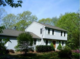 16 Rockridge Ter, Prospect, CT 06712