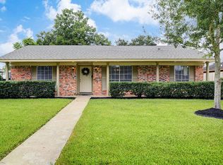 11226 Sageburrow Dr, Houston, TX 77089