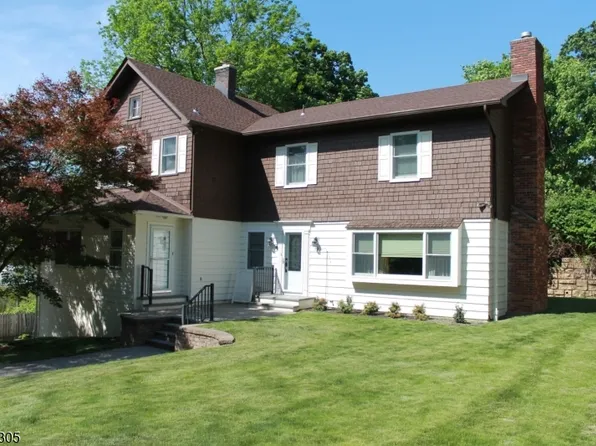 59 Molly Stark Dr, Morris Twp., NJ 07960