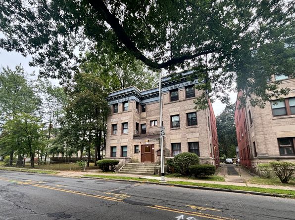 1083 Worthington St #3L