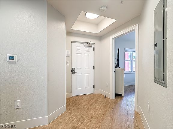 5th image of 200 Estero Blvd #507