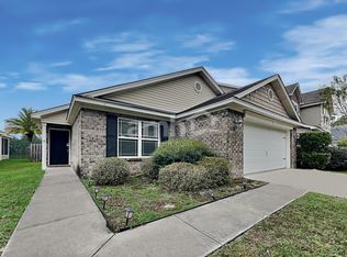 116 Spring Lakes Dr, Pooler, GA 31322