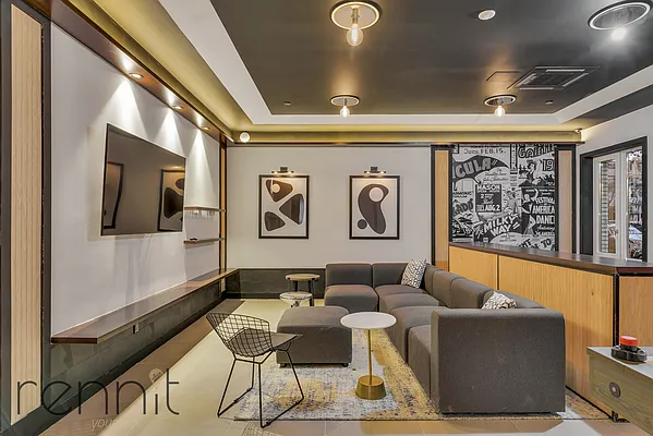 Rented by Rennit Inc. | media 7