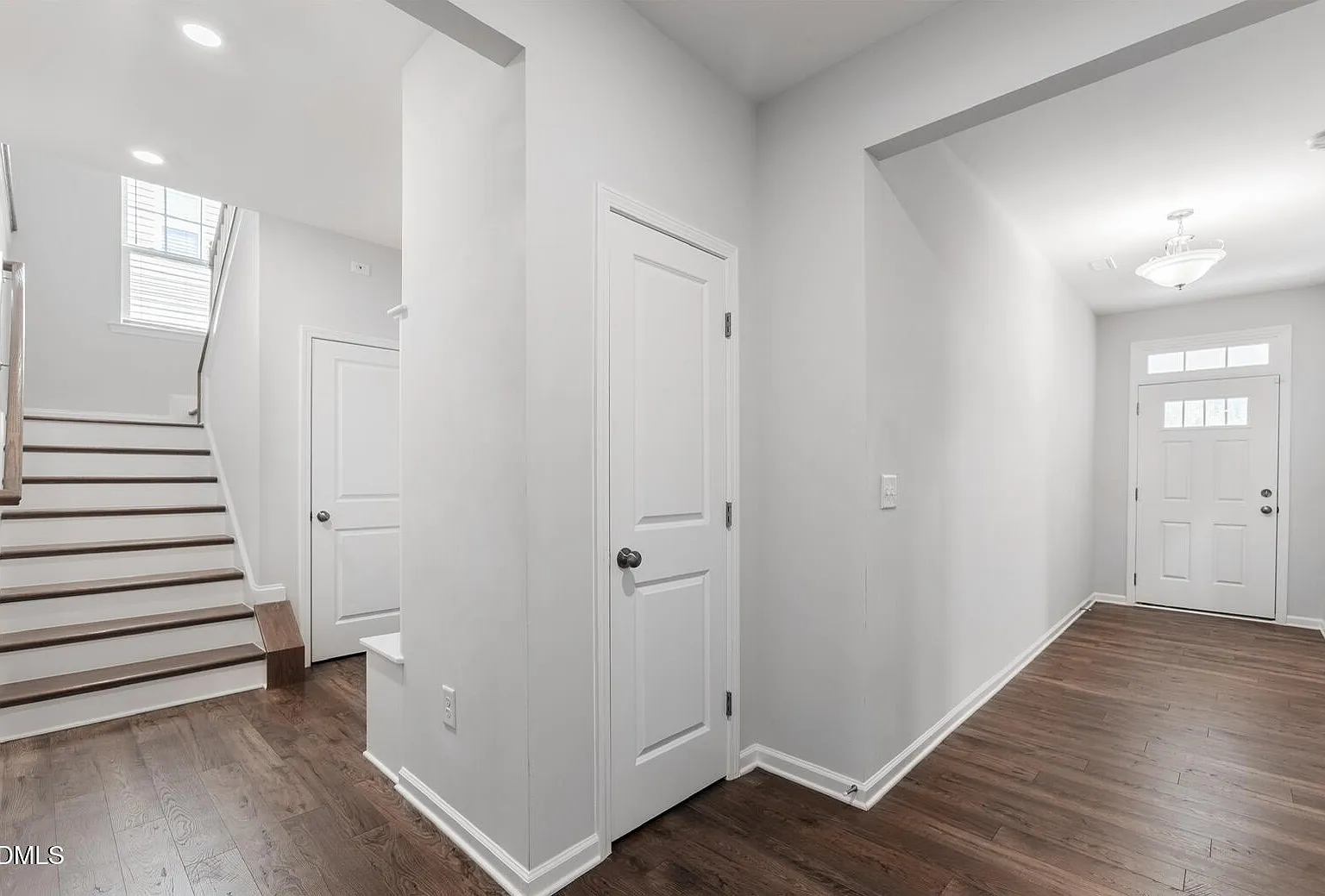 3 bed, 2643 sqft, $2,550 — Photo 4