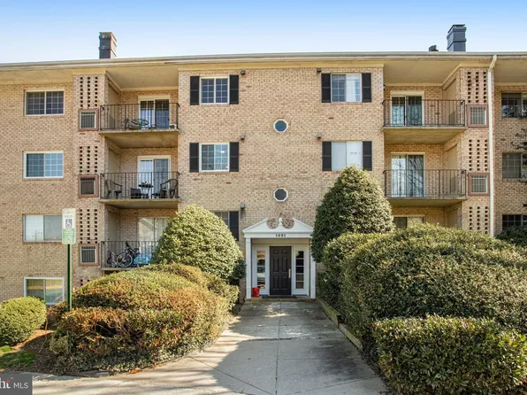 1521 Colonial Dr APT 201, Woodbridge, VA 22192