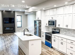 112 E Main St, Milan, MI 48160