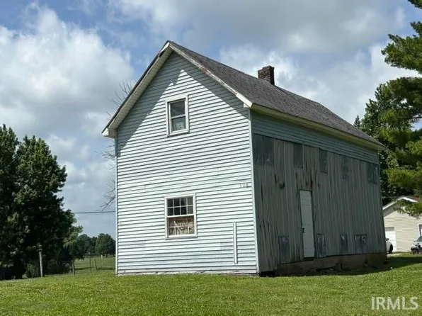 506 S Howard St, Oxford, IN 47971