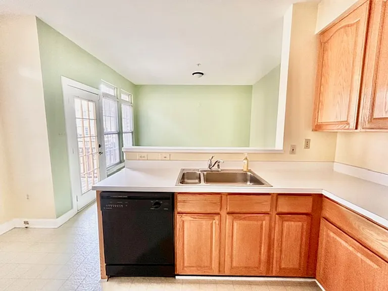 14115 Parker Farm Way — Photo 13