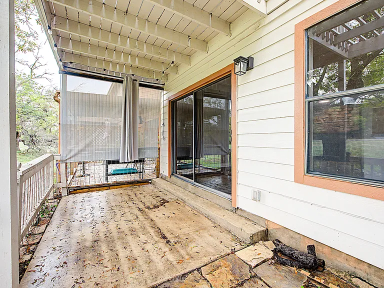 41 Cypress Fairway Vlg — Photo 26