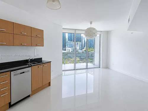 350 S Miami Ave #1812 Photo 1