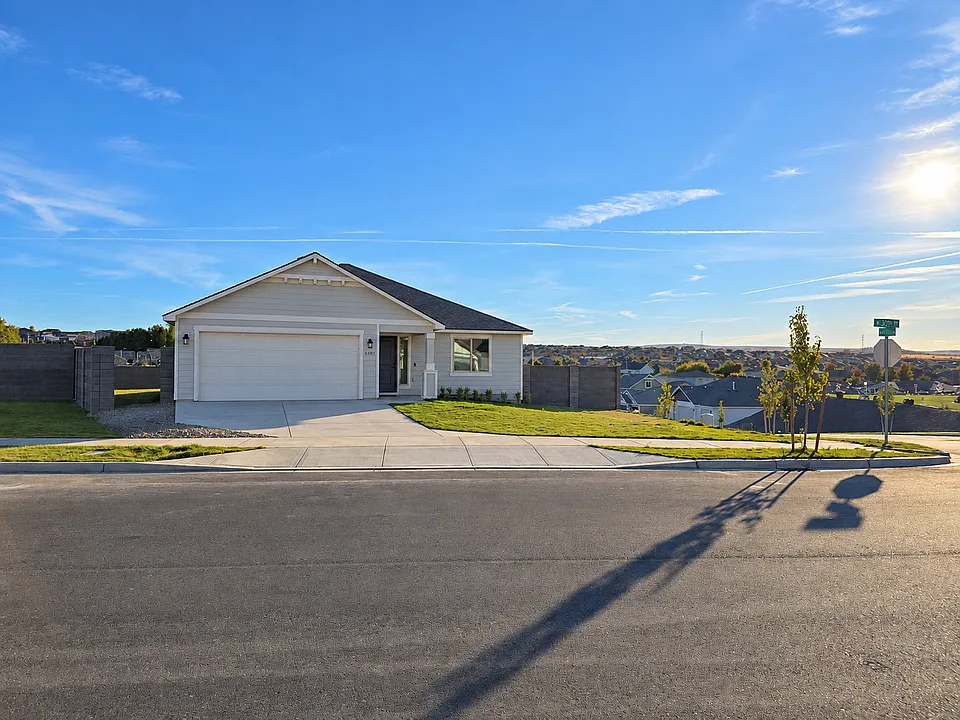 6483 W 30th Pl