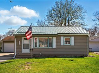 1773 Flower St, Waterloo, IA 50701