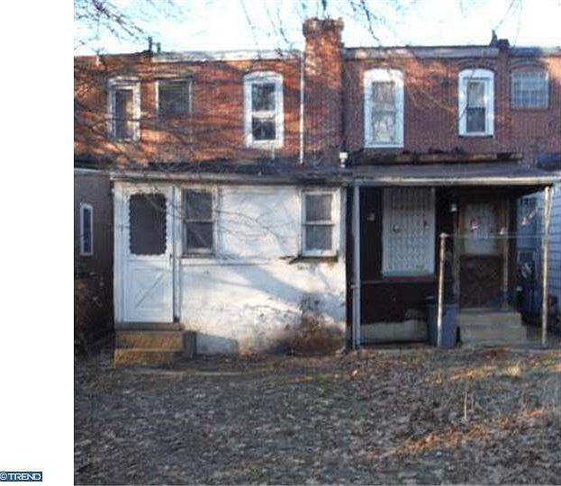 2nd image of 1262 Jackson St